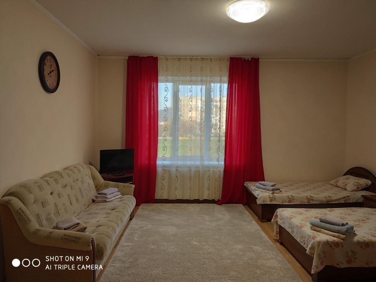Apartments "Domovik" Івана Парканія 2А Кв 19 มุกาเชเว ภายนอก รูปภาพ