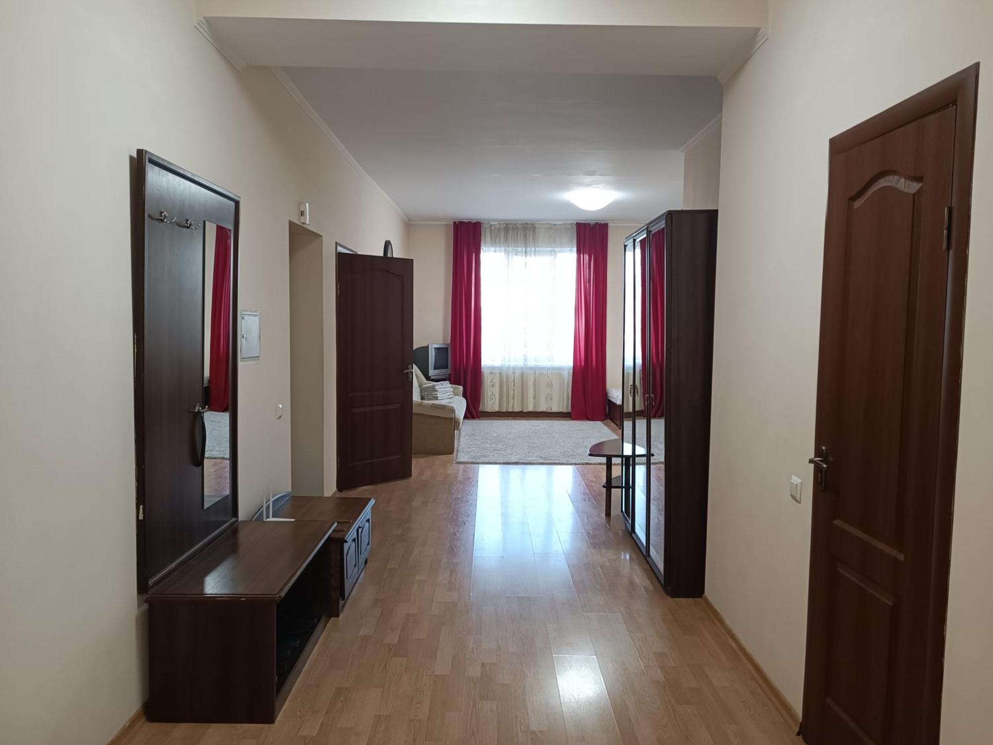 Apartments "Domovik" Івана Парканія 2А Кв 19 มุกาเชเว ภายนอก รูปภาพ